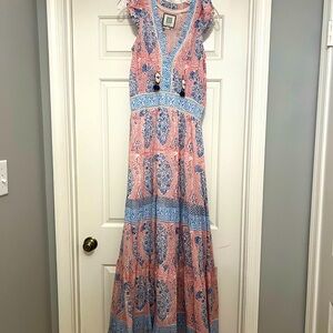 Maxi sun dress.